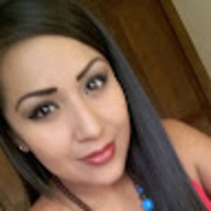 Meet your Posher, Mayra isabel